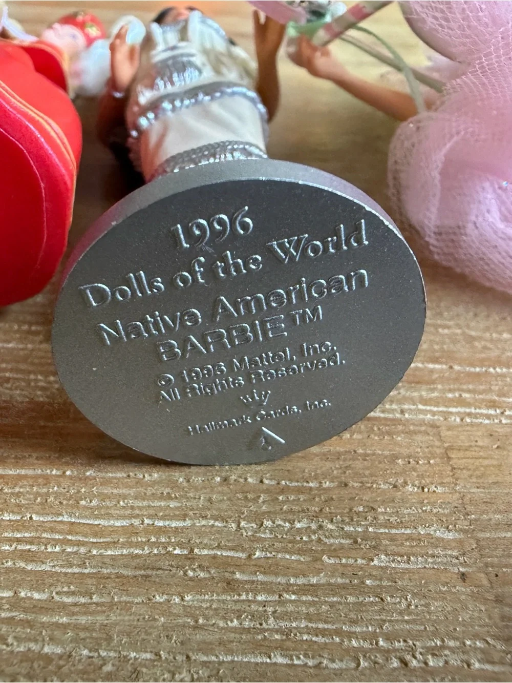Set Of 6 Dolls Of The World Barbie & Keepsake Ornaments 1990s Hallmark Mattel